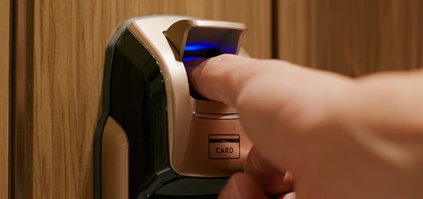 Locksmith Company For Window Lock Installation in Florin, California