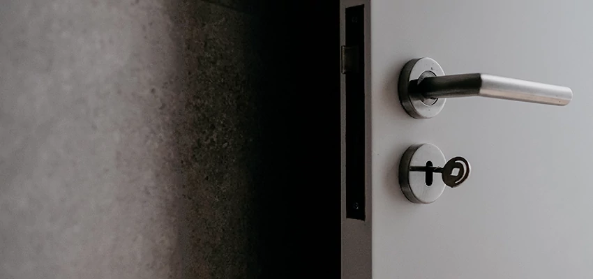 Front Door Handle Repair And Installation in Florin, CA