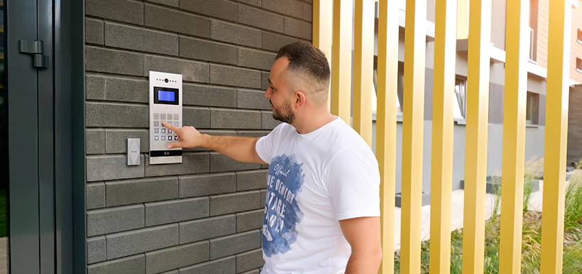 Locksmith Company For Smart Lock System Installation in Florin, California